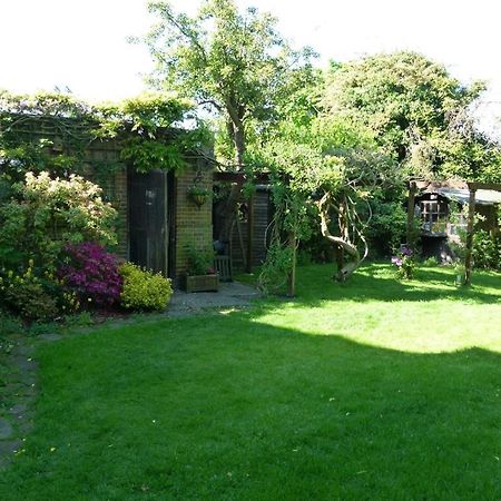 Bed and Breakfast Iolanthe London Exterior foto